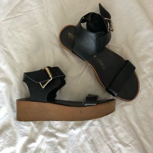 🍓Black Leather Platform Sandals